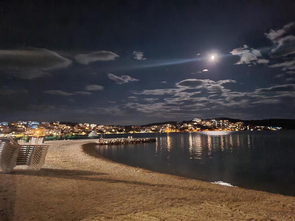 Apartment Juric Trogir Bagian luar foto
