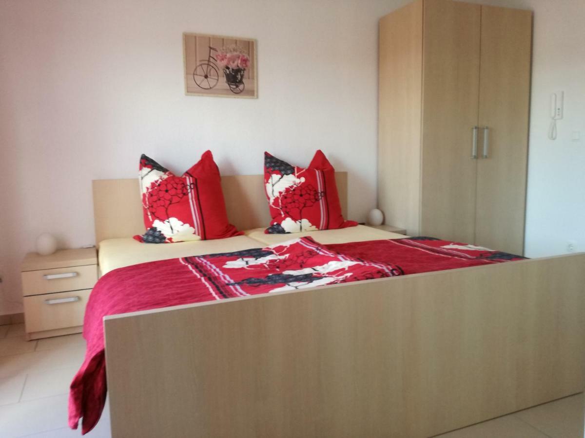 Apartment Juric Trogir Bagian luar foto