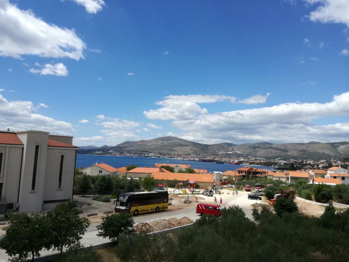 Apartment Juric Trogir Bagian luar foto