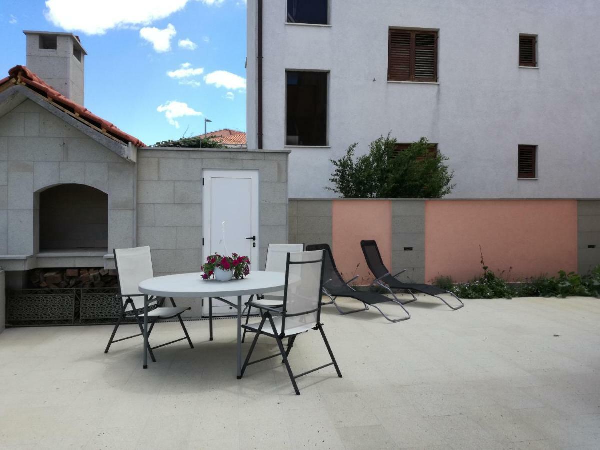Apartment Juric Trogir Bagian luar foto