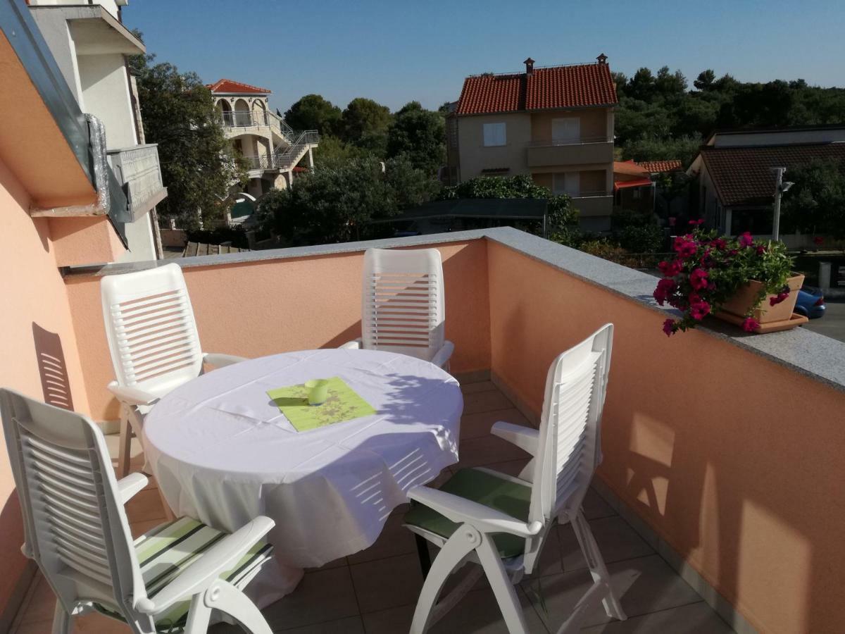 Apartment Juric Trogir Bagian luar foto