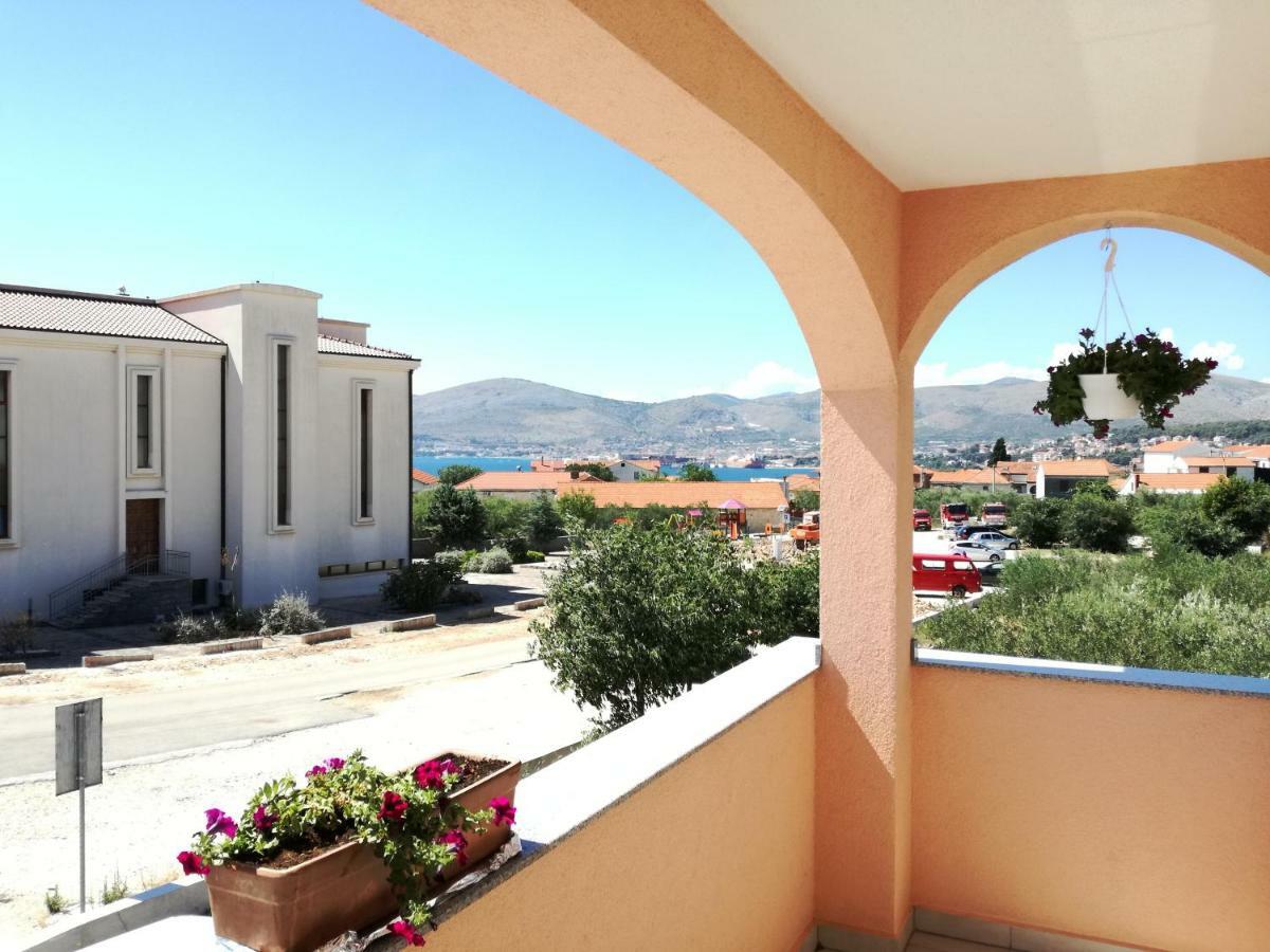 Apartment Juric Trogir Bagian luar foto