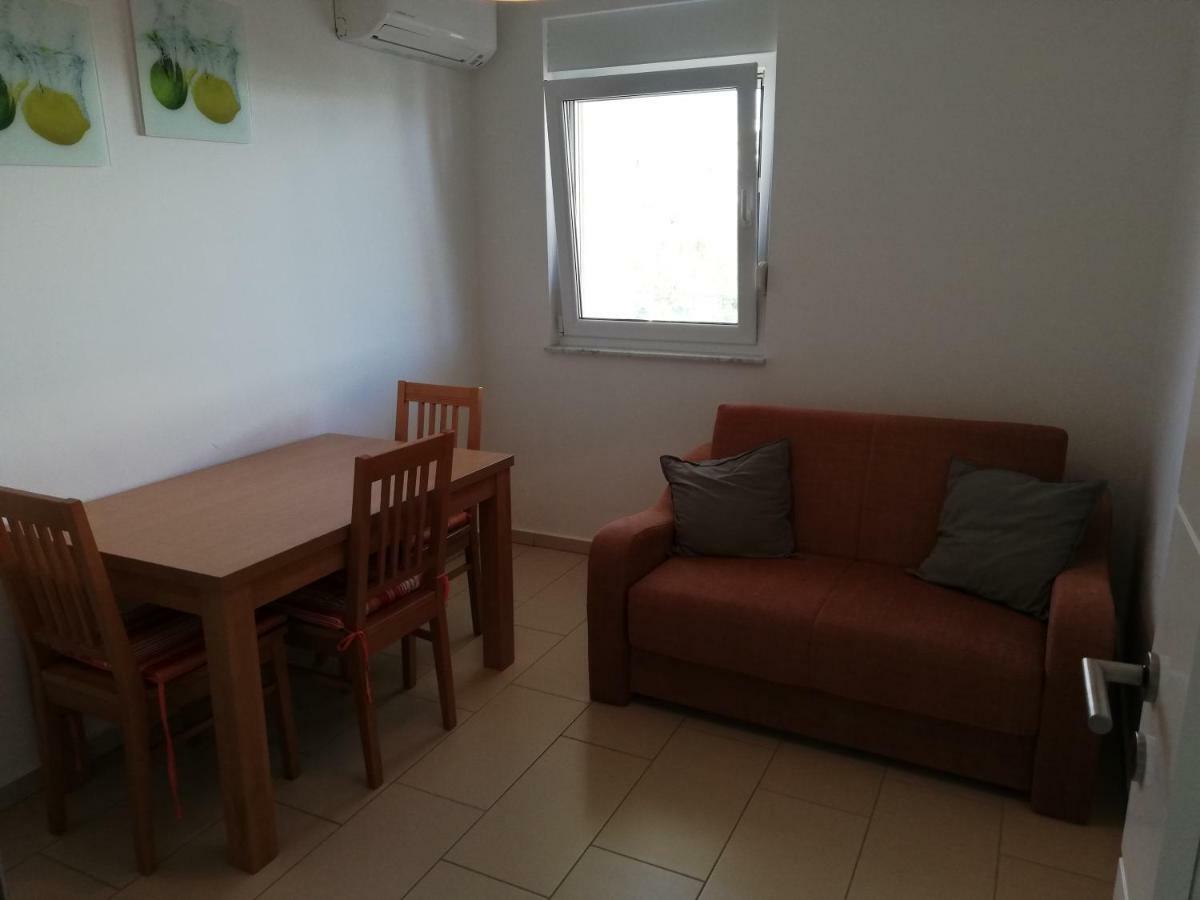 Apartment Juric Trogir Bagian luar foto